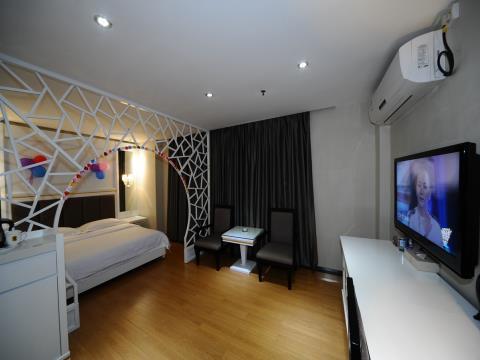 Super 8 Guangzhou Railyway Station Hotel Екстериор снимка
