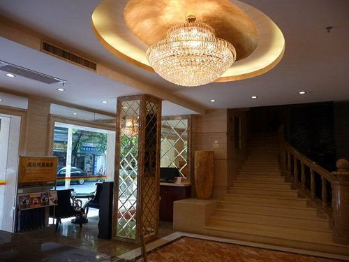 Super 8 Guangzhou Railyway Station Hotel Екстериор снимка